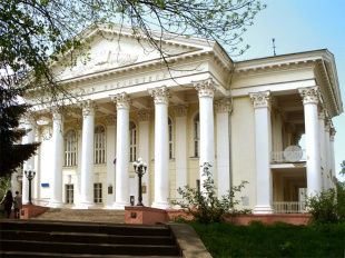 Книги расскажут о том, что творится по всему миру на зимних каникулах