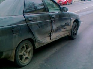 Фольксваген "Тигуан" не пропустил "Десятку"