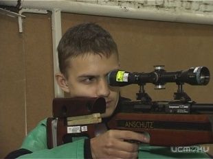 Допризывники определят сильнейших в зимнем полиатлоне