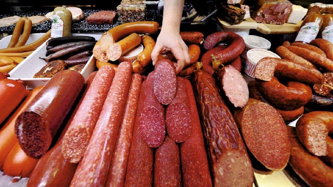 Амчанин получил полтора года строгого режима за попытку кражи колбасы