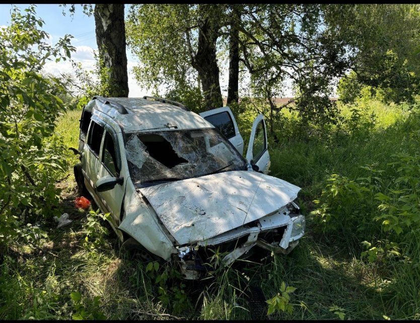 Грубое нарушение ПДД привело к тяжёлому ДТП: пятеро пострадавших в Орловской области
