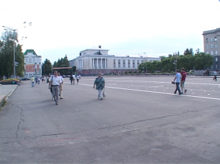Новости за 90 секунд: юный орловчанин обманул 29 человек на 2 миллиона, желто-белых пешеходных переходов в городе станет больше, завтра после долгого закрытия будет работать ярмарка выходного дня на Приборостроительной