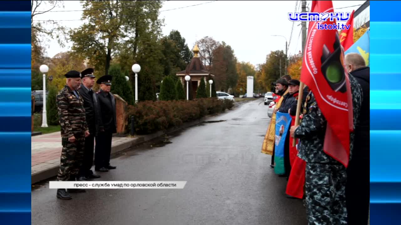 Жильцы дома №17 на улице 7 Ноября в Орле остались без ремонта и без крыши над головой, дом на улице Гагарина затапливают дождевые осадки, а в городе н...