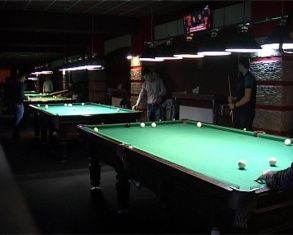 Бильярдисты устроили друг другу самый настоящий мозговой штурм 