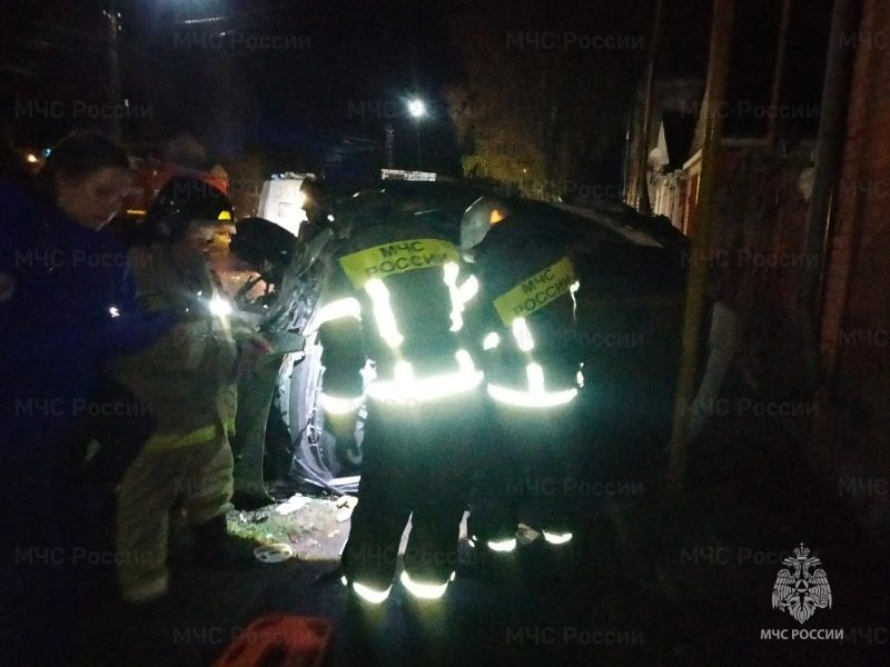 Ночное ДТП в Болхове устроил подросток с приятелем