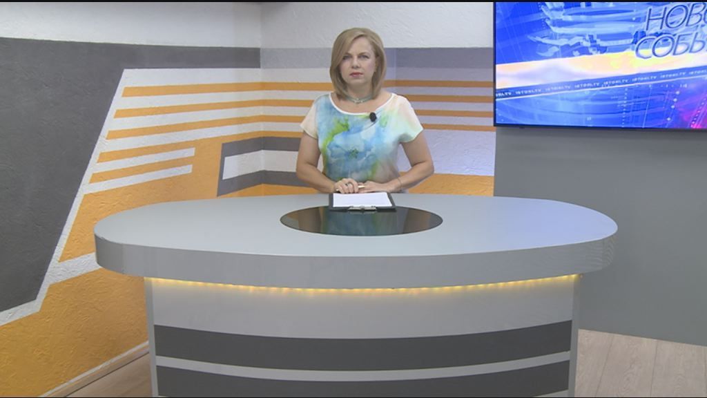 Болхов отметил 79-ю годовщину освобождения от фашистских захватчиков, орловчанину, погибшему на Украине, открыли памятник, а полицейские соревновались в преодолении полосы препятствий. Об этом и не только в программе "Оперативный эфир"