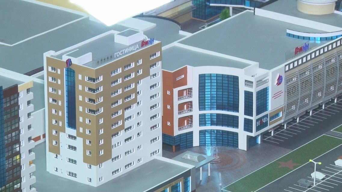 Владелец корпорации «ГРИНН» опроверг новость о продаже гипермаркетов петербуржцам