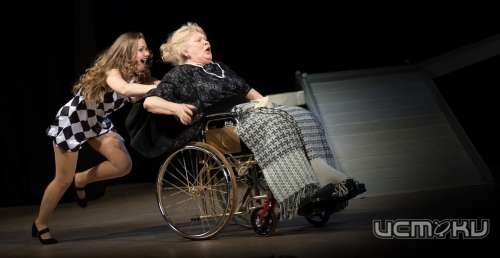 ОГАТ им. Тургенева приглашает орловчан на ироничный детектив «Восемь любящих женщин» 