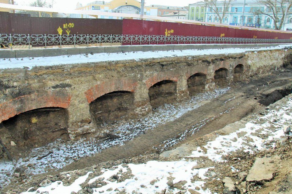 Искать подрядчика, который займется ремонтом многострадального Красного моста, орловские власти планируют начать в этом месяце