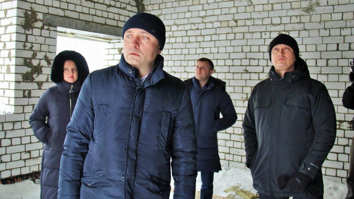 Мэр Орла раскритиковал качество строящегося детсада на улице Планерной