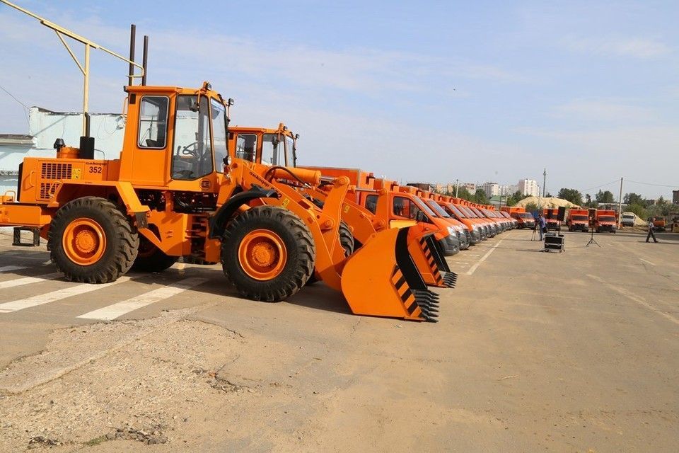 В Орловской области на 50 млн рублей закупили новую дорожную технику