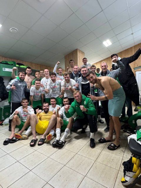 Орлы сегодня выиграли домашний матч с приличным счетом