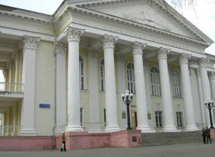 В библиотеке им. И.А. Бунина проходит выставка "СНГ:ключевые проблемы"