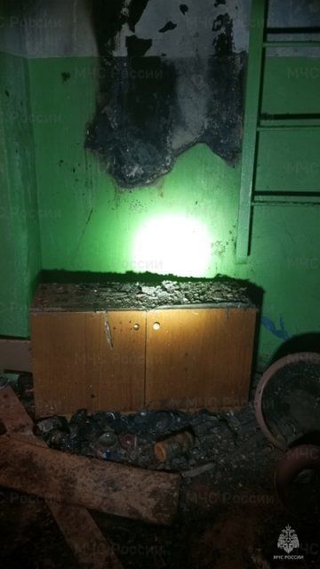 Под Орлом из пожара спасли пожилую женщину