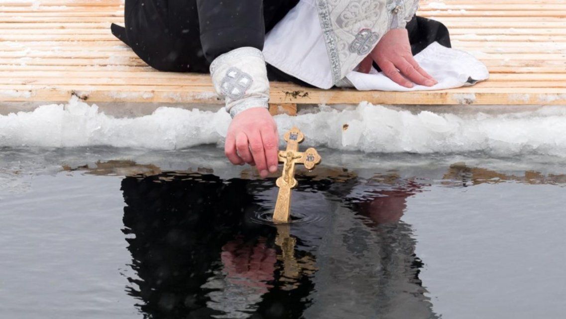 Орловские власти рекомендуют воздержаться от похода в церковь на Крещение