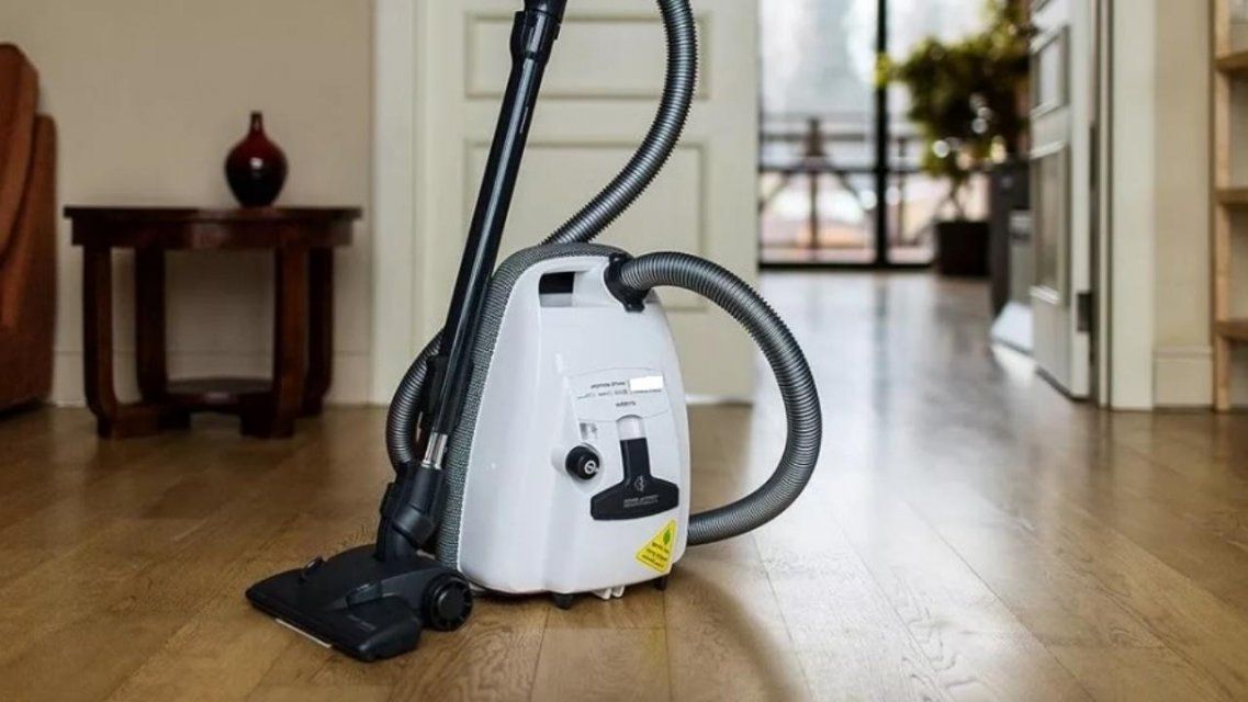 Жительница Колпнянского района осталась без пылесоса