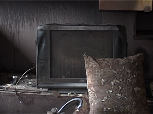 Спасение погорельцев - дело рук самих погорельцев? Как власти "маневрируют" маневренным фондом 