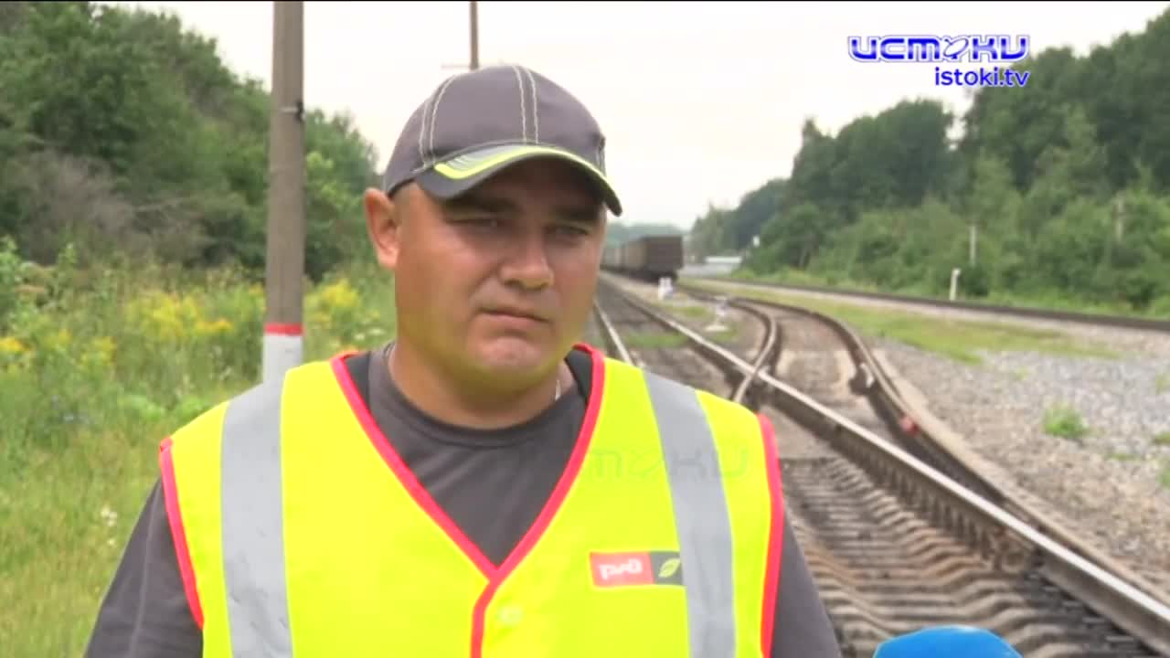 Алексей 4 года работает на станции, начав с простых обязанностей и выросший до должности начальника!