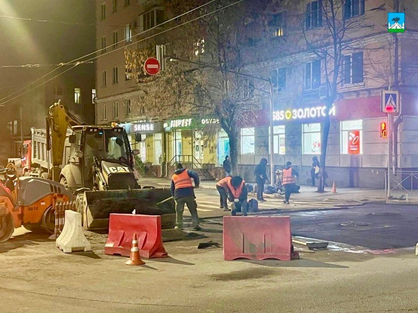 Губернатор предложил поощрить коммунальщиков, устранивших аварию на Полесской в Орле