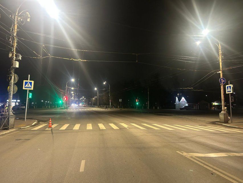 В Орле ищут водителя, который сбил женщину на пешеходном переходе