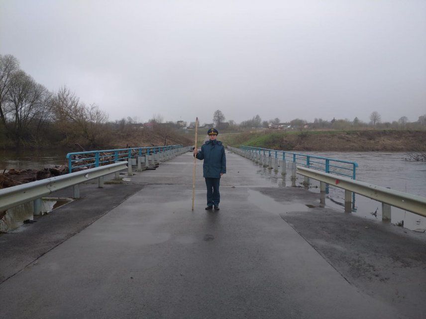 В Орловской области от воды освободился один низководный мост