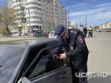 В Орловской области 94 водителя оштрафованы за тонировку