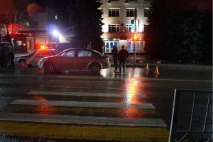 На ул. Игнатова «Рено» сбил 19-летнего парня