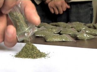 Наркоторговец был пойман с поличным за продажу марихуаны
