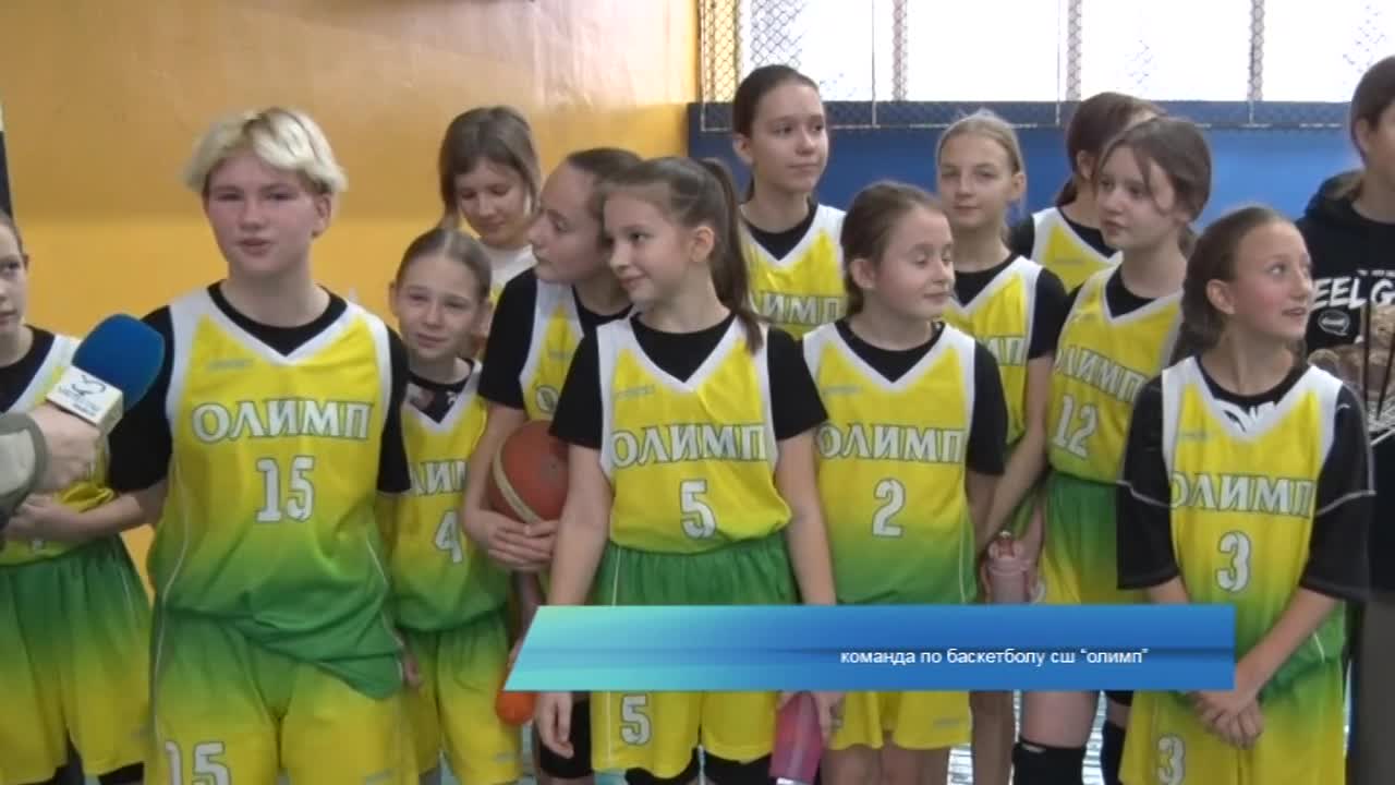 "Истоки" поздравляют целыми командами!