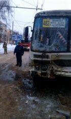 В Орле столкнулись два «ПАЗика»