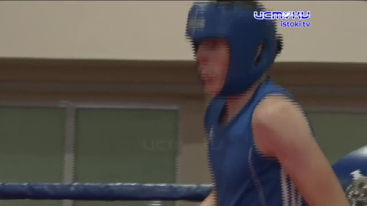 Почтить память именитого наставника пришли порядка двух сотен спортсменов из разных уголков страны