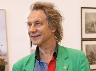 Личности в портретах чтобы помнили...