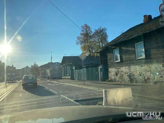 Стало известно, когда мучения автомобилистов на ул. Розы Люксембург в Орле закончатся