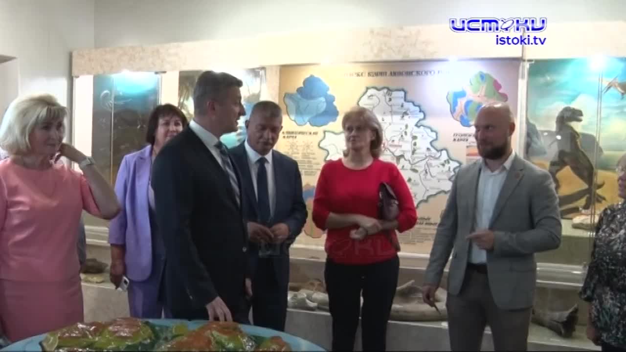 Областные депутаты провели комитет в Ливнах