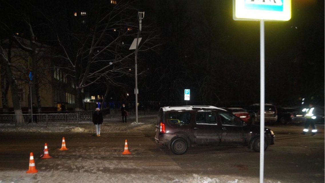 В центре Орла на «зебре» машина сбила пенсионерку