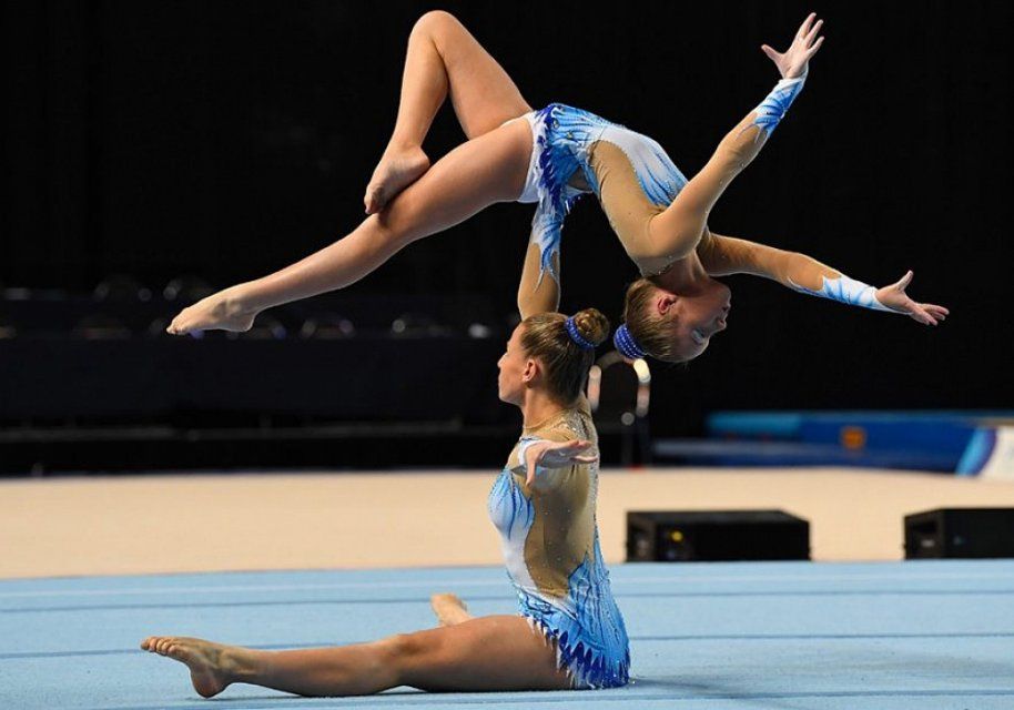 Акробаты из разных городов страны поборются за Кубок Заслуженного тренера России Клавдии Наумовой