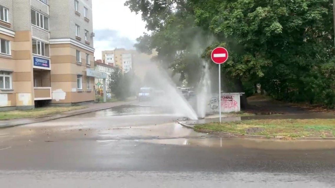 Орловский «гейзер» оставил без горячей воды семь жилых домов и школу