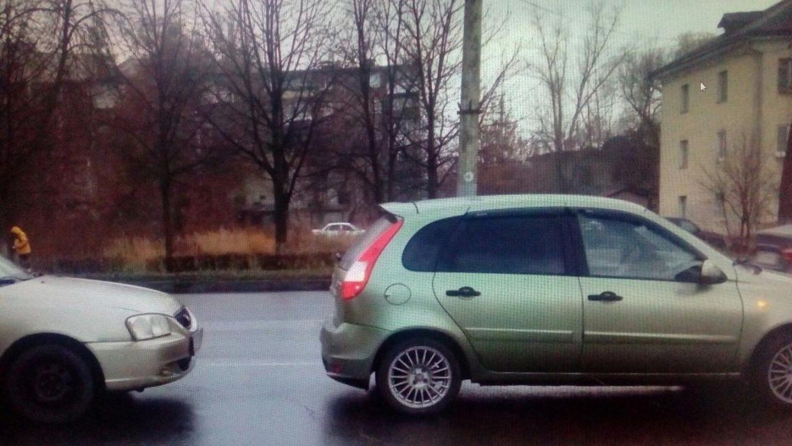 Две легковушки не поделили Московское шоссе в Орле: ГИБДД ищет очевидцев