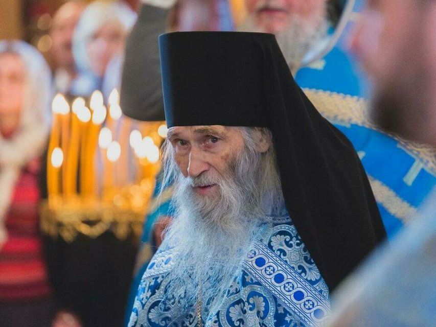 Схиархимандрит Илий получил государственную награду 