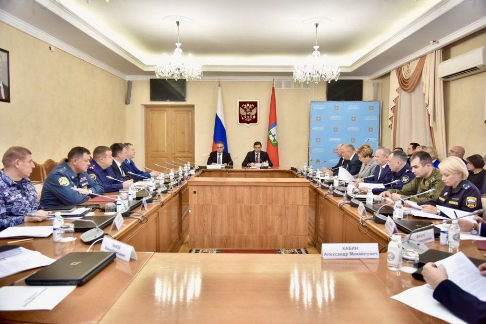 В Орловской области усилят меры безопасности ко Дню народного единства