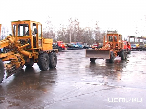 Новости за 90 секунд: о взрывоопасном грузе, уборке дорог "пылесосом" и нарушении ПДД чиновником 