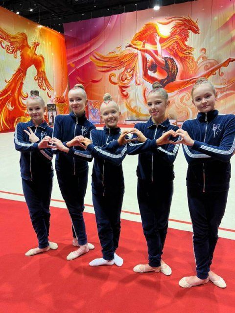 В Орле проходят крупные соревнования по художественной гимнастике "Феникс"