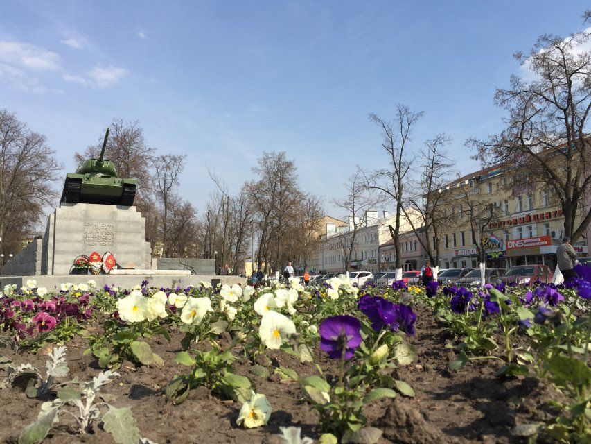 Сквер Танкистов подготовят ко Дню Победы