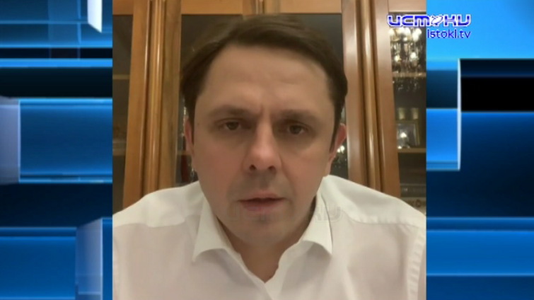 Предновогоднее онлайн-общение губернатора с пользователями соцсетей. Оно блистало позитивом так, что даже про Красный мост Клычков говорил как Дед Мороз