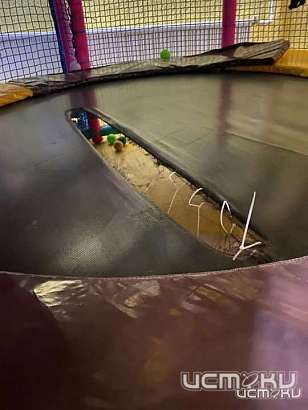 Детский батут в кафе на ул. Розы Люксембург в Орле эксплуатировали с нарушениями