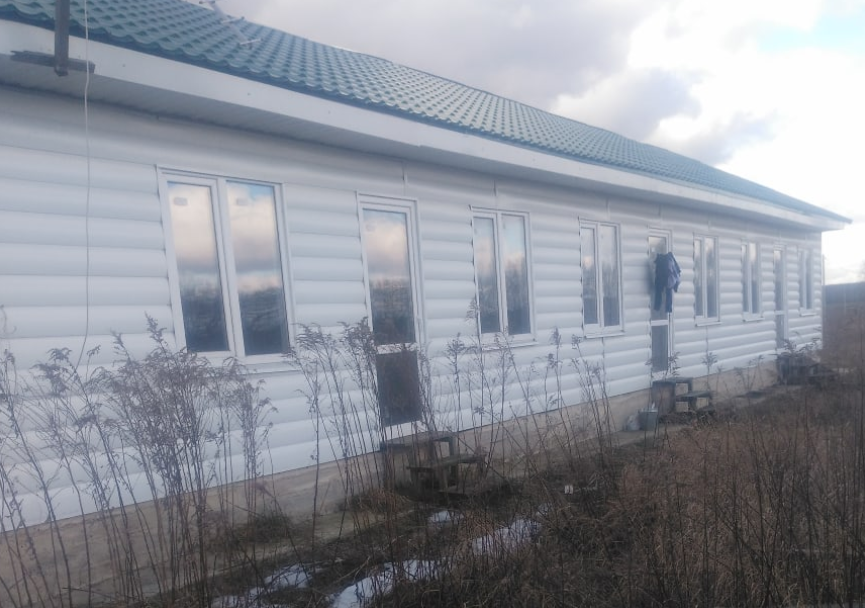 Прокуратура просит посадить в тюрьму чиновников Троснянского района, предоставивших сиротам непригодные для проживания бараки