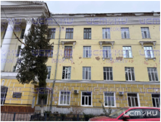 Фасад старого главного корпуса Орловского гос. университета, видимо, дождался ремонта