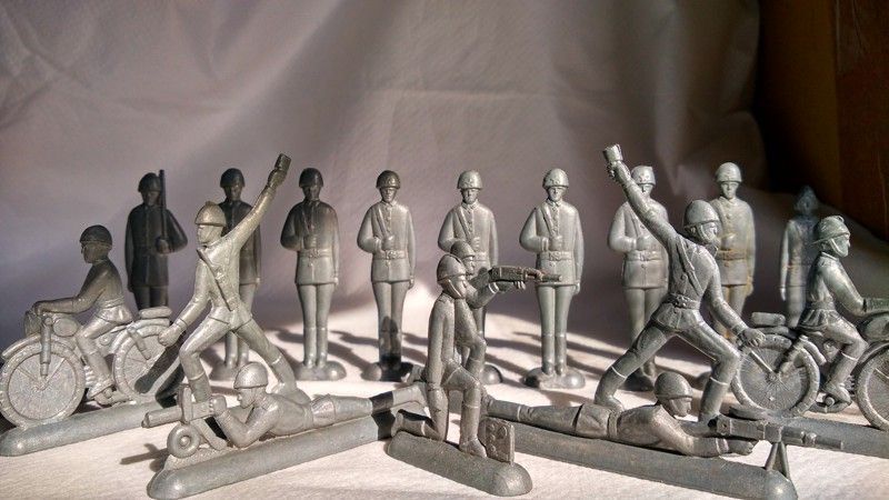 В Орле открылась выставка "Солдатики моего детства"