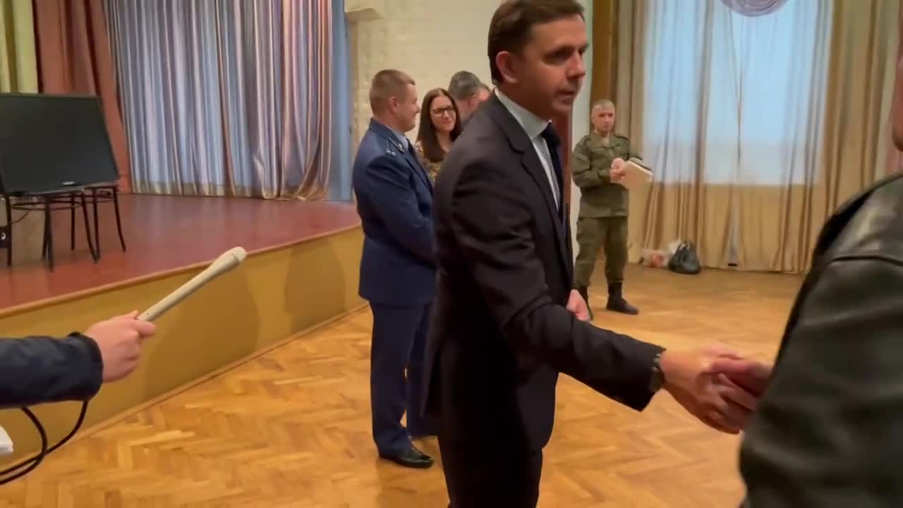 Клычков встретился с призванными в рамках частичной мобилизации