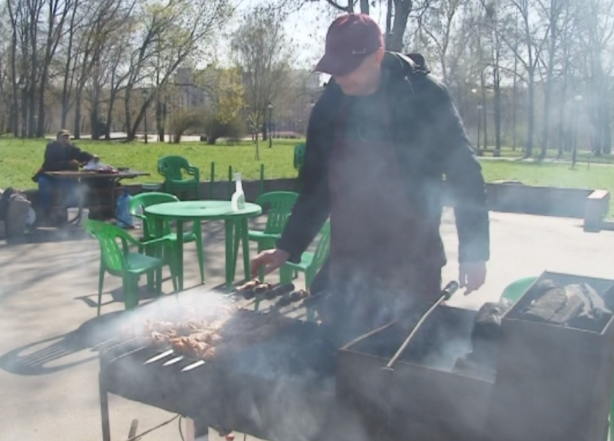 Почему надзорные органы закрыли несколько торговых точек общепита в Орле?